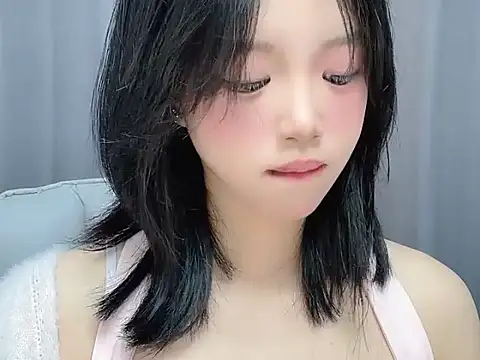 TwinXXyan online show from 21, 4, 2026