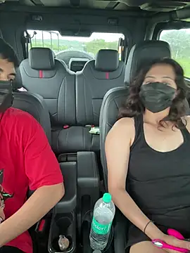 jaanvikapoor online show from 5, 7, 2026