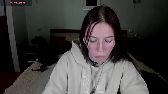 Snapshot of MaryRapunzel chatting on 6, 5, 2026 MaryRapunzel online show from 6, 5, 2026