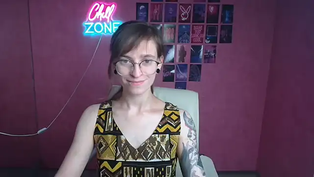 Luna Tantra online show from 27, 7, 2026