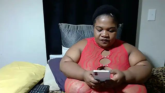 Snapshot of BBWMIDGET40 chatting on 30, 5, 2026 BBWMIDGET40 online show from 30, 5, 2026