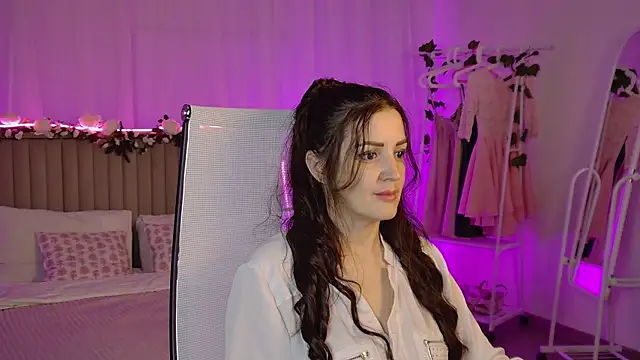 Snapshot of AureliaVane chatting on 23, 6, 2026 AureliaVane online show from 23, 6, 2026