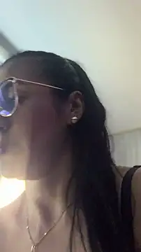 Laia Hills online show from 20, 5, 2026