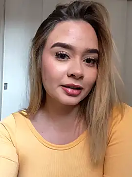 Sofia pamela  online show from 25, 4, 2026