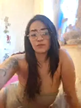 Snapshot of Mayicumdaddy221 chatting on 29, 4, 2026 Mayicumdaddy221 online show from 29, 4, 2026