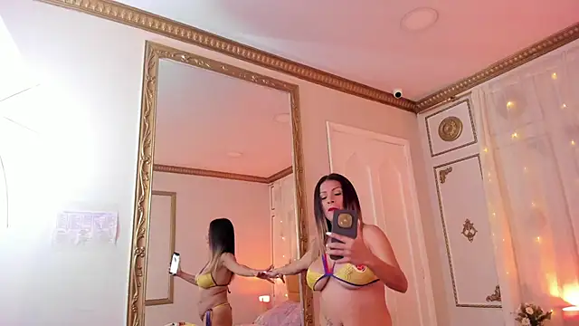 Snapshot of cris_milk chatting on 17, 6, 2026 cris milk online show from 17, 6, 2026