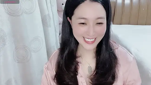 Snapshot of D-Misslu chatting on 13, 6, 2026 D-Misslu online show from 13, 6, 2026
