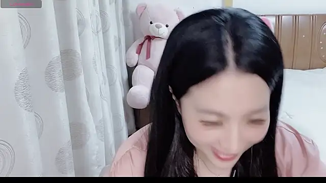 Snapshot of D-Misslu chatting on 1, 8, 2026 D-Misslu online show from 1, 8, 2026