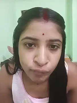 Snapshot of hot-couple-0 chatting on 19, 5, 2026 hot-couple-0 online show from 19, 5, 2026