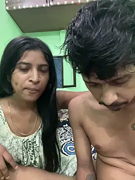 Snapshot of hot-couple-0 chatting on 12, 6, 2026 hot-couple-0 online show from 12, 6, 2026