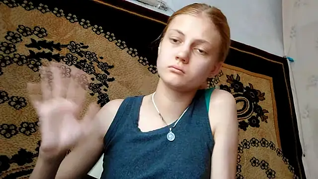 Snapshot of LunaLaday chatting on 27, 6, 2026 LunaLaday online show from 27, 6, 2026