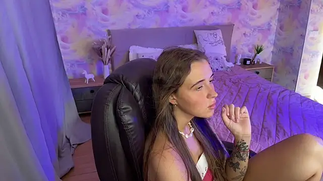 Snapshot of Tiana_Belle chatting on 1, 7, 2026 Tiana Belle online show from 1, 7, 2026