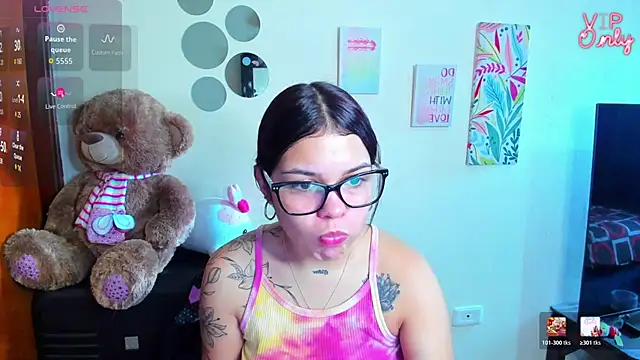 Snapshot of angelina_77 chatting on 20, 5, 2026 angelina 77 online show from 20, 5, 2026