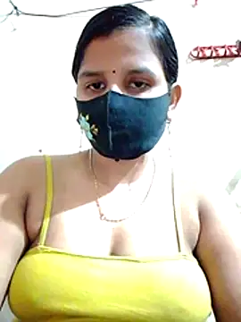 Snapshot of Nigar_Hatun chatting on 6, 5, 2026 Nigar Hatun online show from 6, 5, 2026