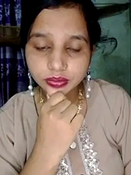 Snapshot of Nigar_Hatun chatting on 15, 5, 2026 Nigar Hatun online show from 15, 5, 2026