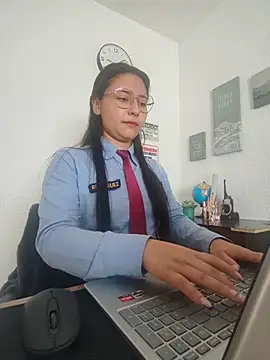 Snapshot of Queen_linda1 chatting on 23, 5, 2026 Queen linda1 online show from 23, 5, 2026