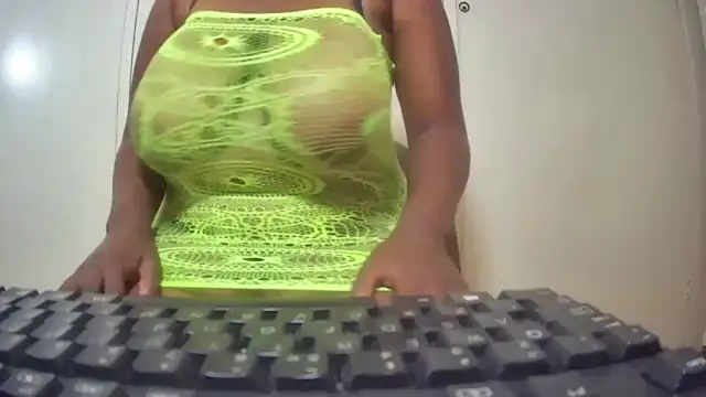 BusttyBoobs19 online show from 3, 5, 2026