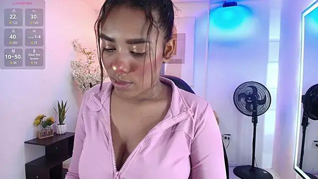 Snapshot of Afrodita_loren chatting on 15, 7, 2026 Afrodita loren online show from 15, 7, 2026