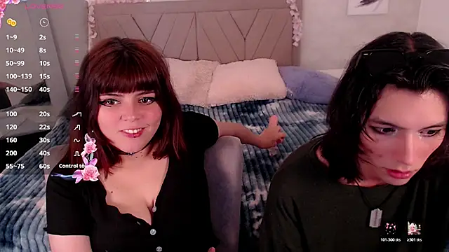 Snapshot of raven_n_matt chatting on 9, 5, 2026 raven n matt online show from 9, 5, 2026
