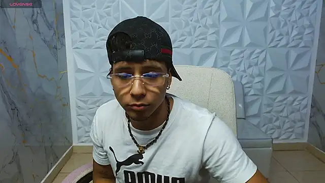 Snapshot of jbarto_ chatting on 13, 5, 2026 jbarto online show from 13, 5, 2026