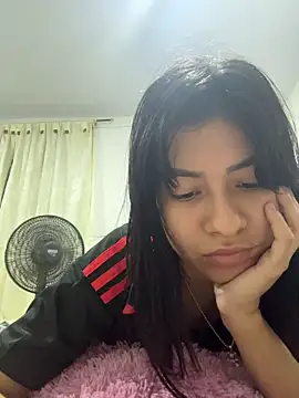 Snapshot of katty_lovelyy chatting on 26, 6, 2026 katty lovelyy online show from 26, 6, 2026