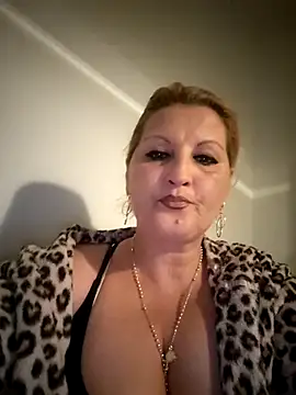 Divineblond online show from 11, 10, 2025