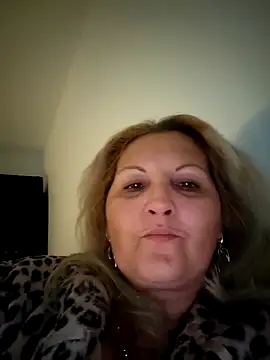 Divineblond online show from 17, 10, 2025