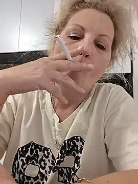 Divineblond online show from 16, 3, 2026