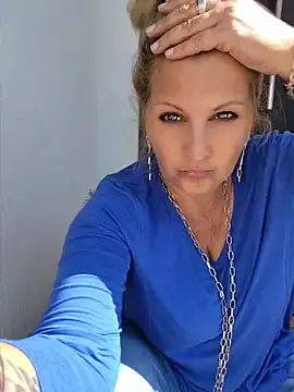 Divineblond online show from 15, 5, 2026