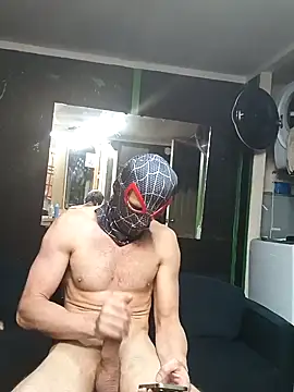 Snapshot of bwcloverboy2 chatting on 18, 6, 2026 bwcloverboy2 online show from 18, 6, 2026