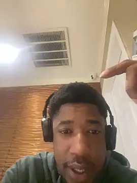 milfandyoungin online show from 10, 6, 2026