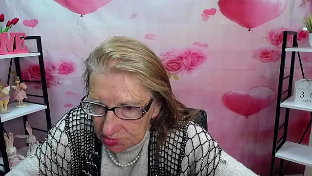 Snapshot of AliceWriter chatting on 30, 4, 2026 AliceWriter online show from 30, 4, 2026
