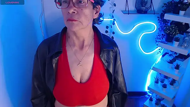 Snapshot of selena_ferreira chatting on 29, 5, 2026 selena ferreira online show from 29, 5, 2026