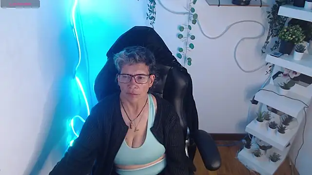 Snapshot of selena_ferreira chatting on 22, 6, 2026 selena ferreira online show from 22, 6, 2026