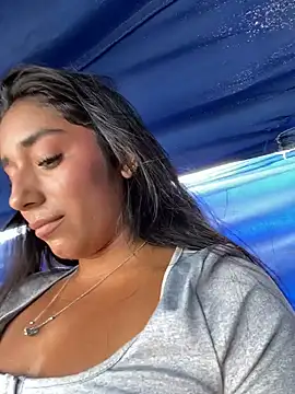 Snapshot of SaryJonex chatting on 11, 7, 2026 SaryJonex online show from 11, 7, 2026