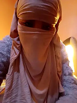 fatiflour99 online show from 24, 4, 2026