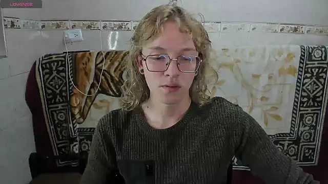 Snapshot of Jinnbooky chatting on 22, 6, 2026 Jinnbooky online show from 22, 6, 2026