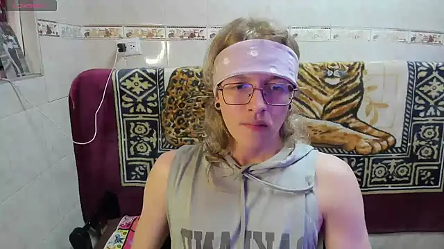 Snapshot of Jinnbooky chatting on 22, 7, 2026 Jinnbooky online show from 22, 7, 2026
