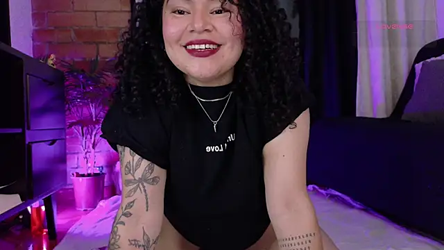 Snapshot of MissBronte chatting on 30, 4, 2026 MissBronte online show from 30, 4, 2026