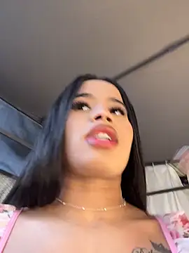 Snapshot of EmmaExoticaXXX chatting on 1, 6, 2026 EmmaExoticaXXX online show from 1, 6, 2026