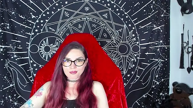Snapshot of Rebekah_vonKat chatting on 5, 7, 2026 Rebekah vonKat online show from 5, 7, 2026