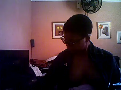 Snapshot of Hotboobs27 chatting on 14, 6, 2026 Hotboobs27 online show from 14, 6, 2026