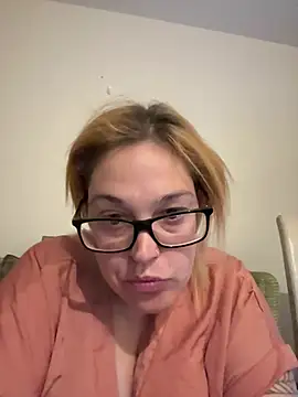 Snapshot of SecretRavenXO chatting on 16, 5, 2026 SecretRavenXO online show from 16, 5, 2026