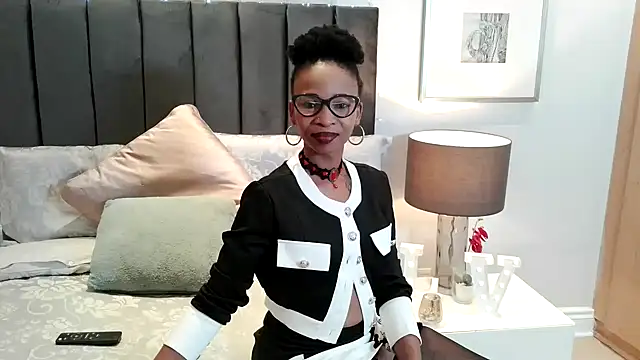Snapshot of Miss-Erotic-Narcotic chatting on 21, 5, 2026 Miss-Erotic-Narcotic online show from 21, 5, 2026