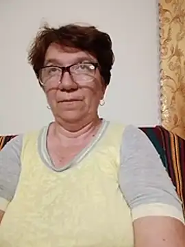 Snapshot of KetQueen101 chatting on 24, 5, 2026 KetQueen101 online show from 24, 5, 2026