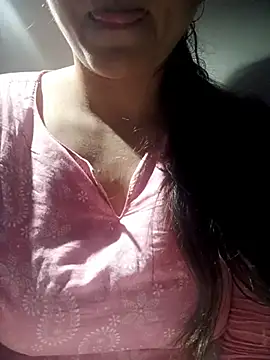 Snapshot of Aayaat__ chatting on 14, 6, 2026 Aayaat online show from 14, 6, 2026