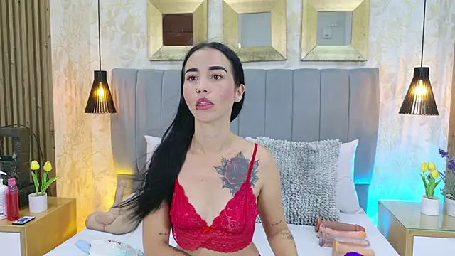 Snapshot of Sophie_Vega chatting on 17, 7, 2026 Sophie Vega online show from 17, 7, 2026