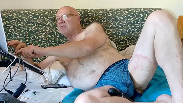 Snapshot of KinkCentral chatting on 21, 6, 2026 KinkCentral online show from 21, 6, 2026