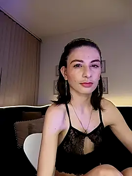 Snapshot of mariana__thompson chatting on 12, 5, 2026 mariana thompson online show from 12, 5, 2026