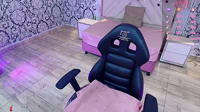 Snapshot of Yenn_tay chatting on 19, 5, 2026 Yenn tay online show from 19, 5, 2026